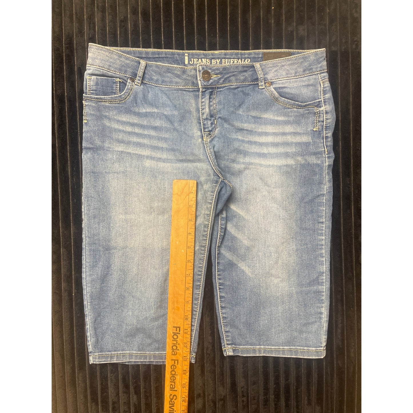 Buffalo David Bitton Women's Mid Rise Samuella Bermuda Denim Shorts