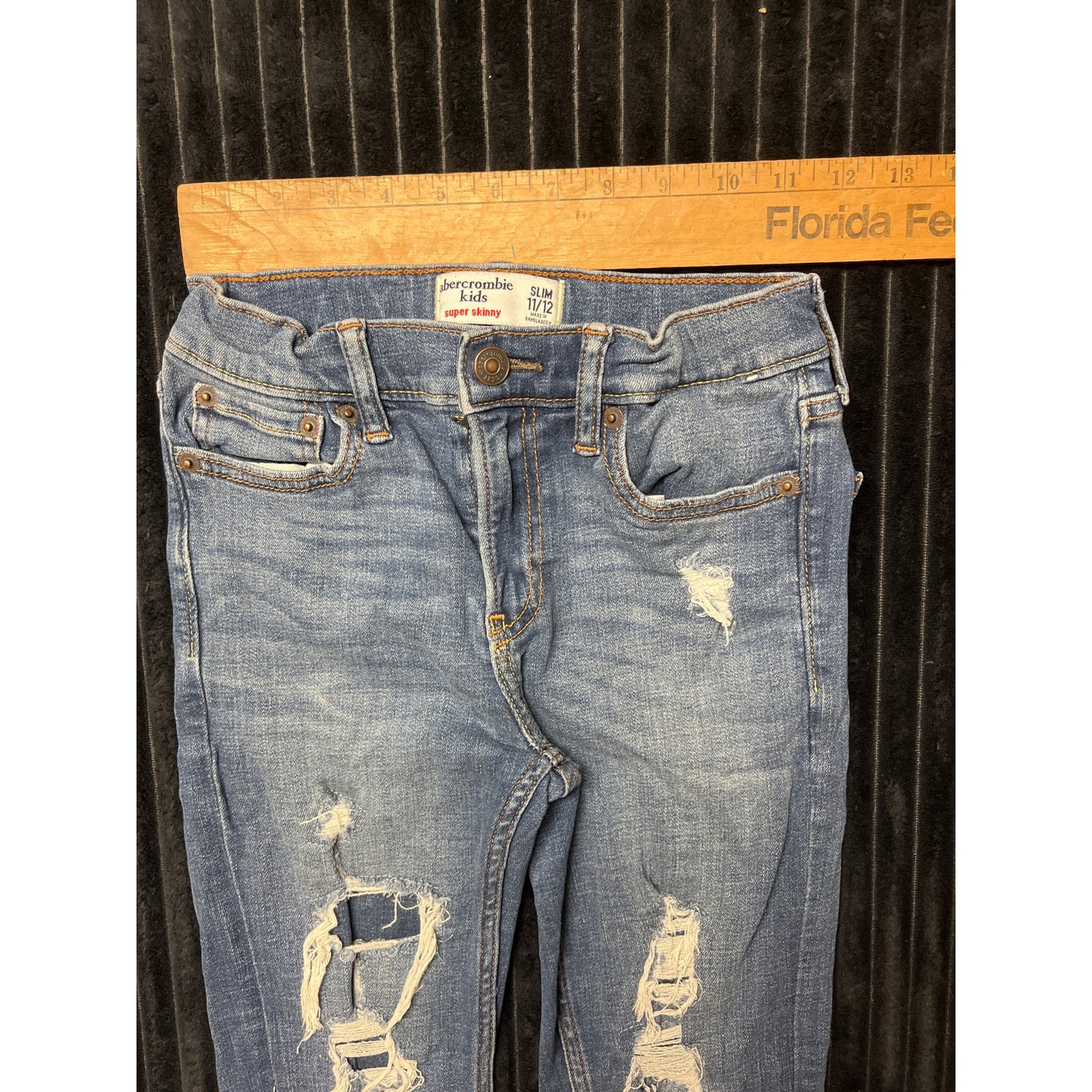 Abercrombie Kids Super Skinny Distressed Jeans - Size 11/12 - Girls