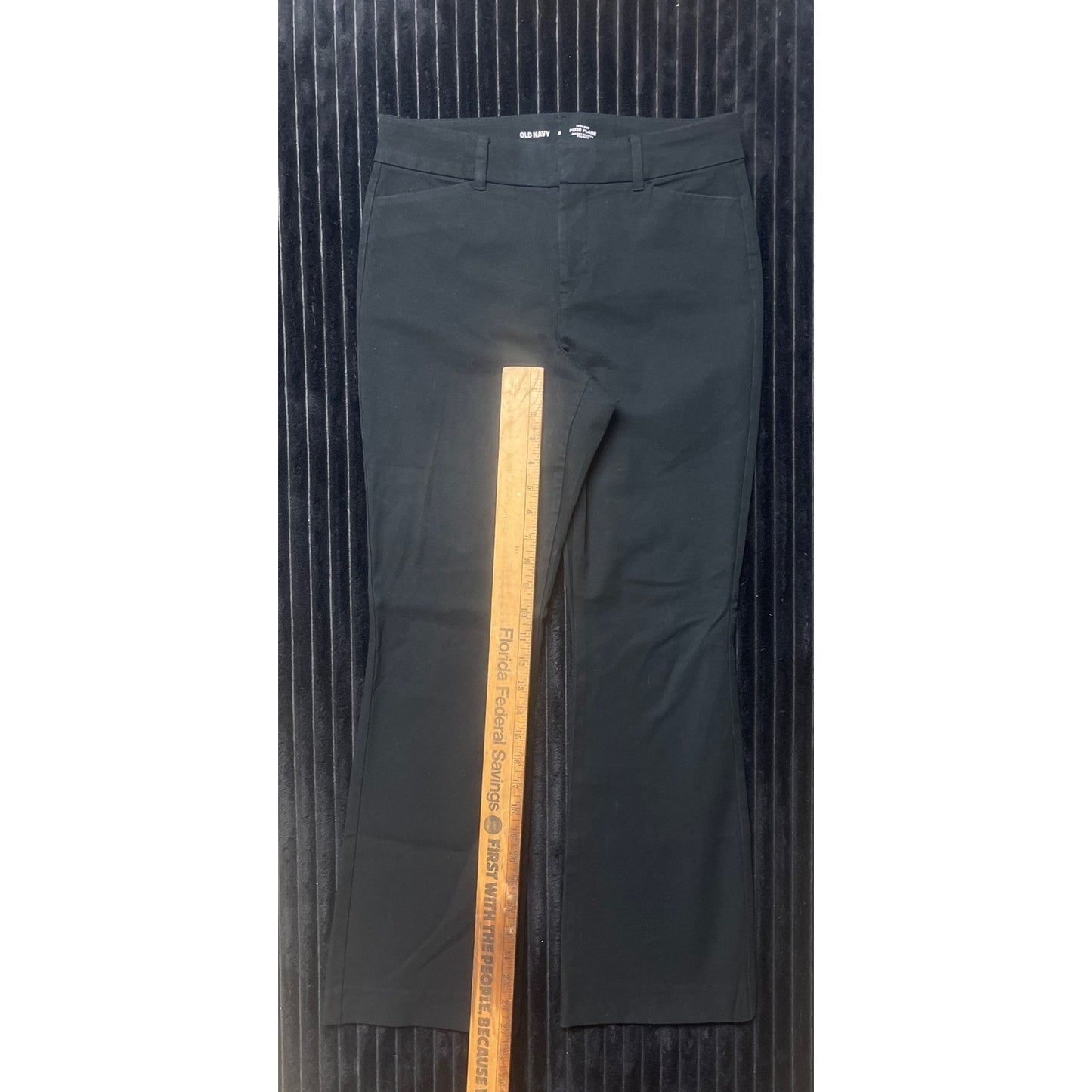 Old Navy Women's High Rise Flare Pants Sz 6 Black Secret Smooth Pockets