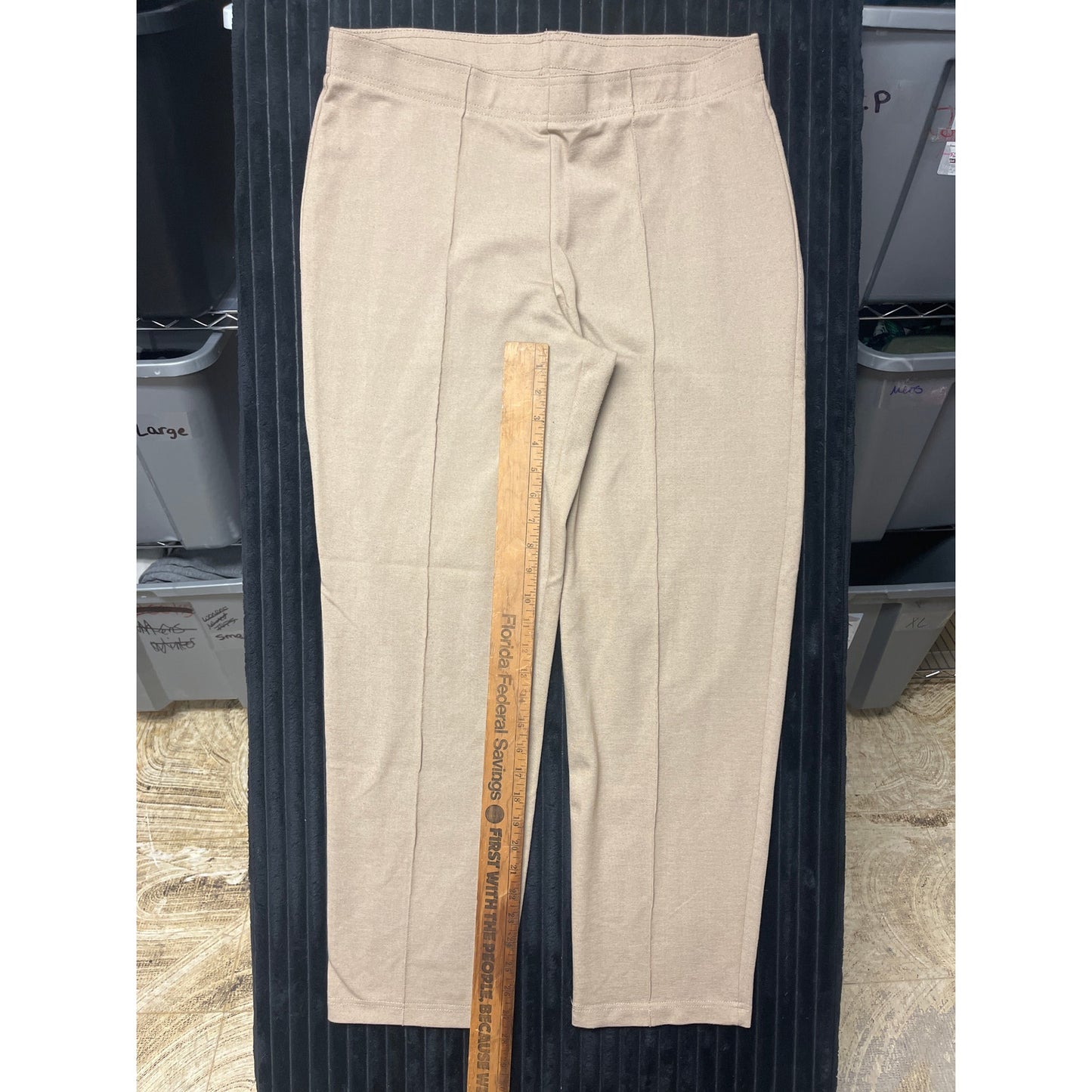 Cathy Daniels Women's Beige Pants Size Large Pull-On Stretch Waist