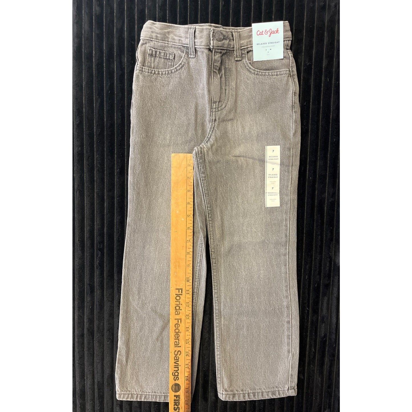 Cat & Jack Boys' Relaxed Straight Soft Grey NWT Jeans Durable Size 7