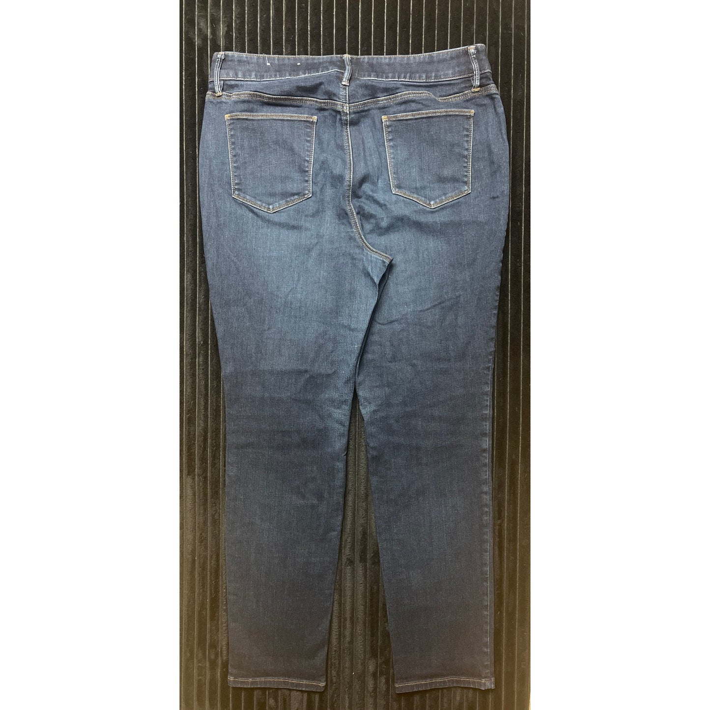 Chico's Platinum Jeans Women's Size 2.5R US 14 Blue Dark Wash Stretch Pockets