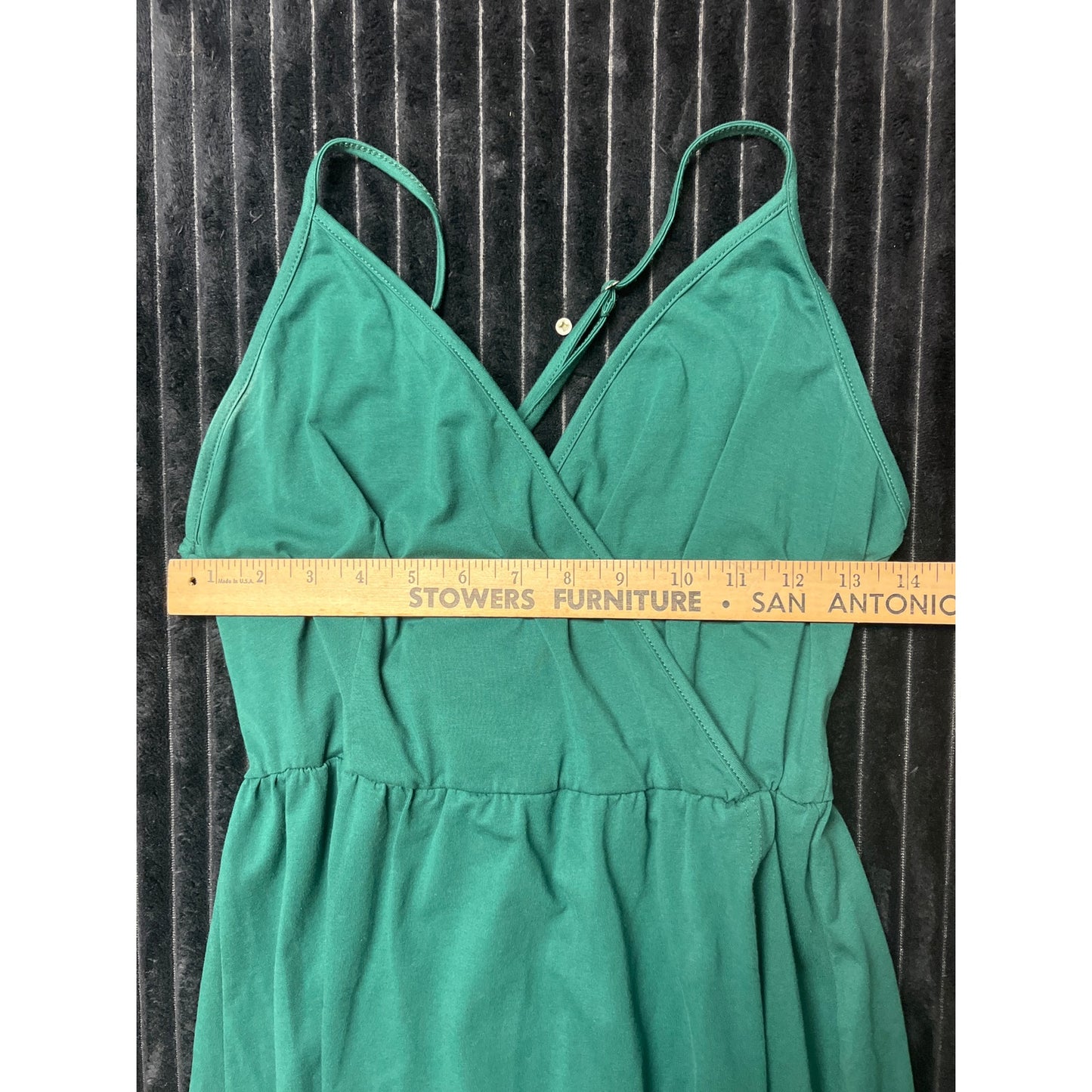 Amazon Women’s Long Green Dress Cross Front & Back Size Medium