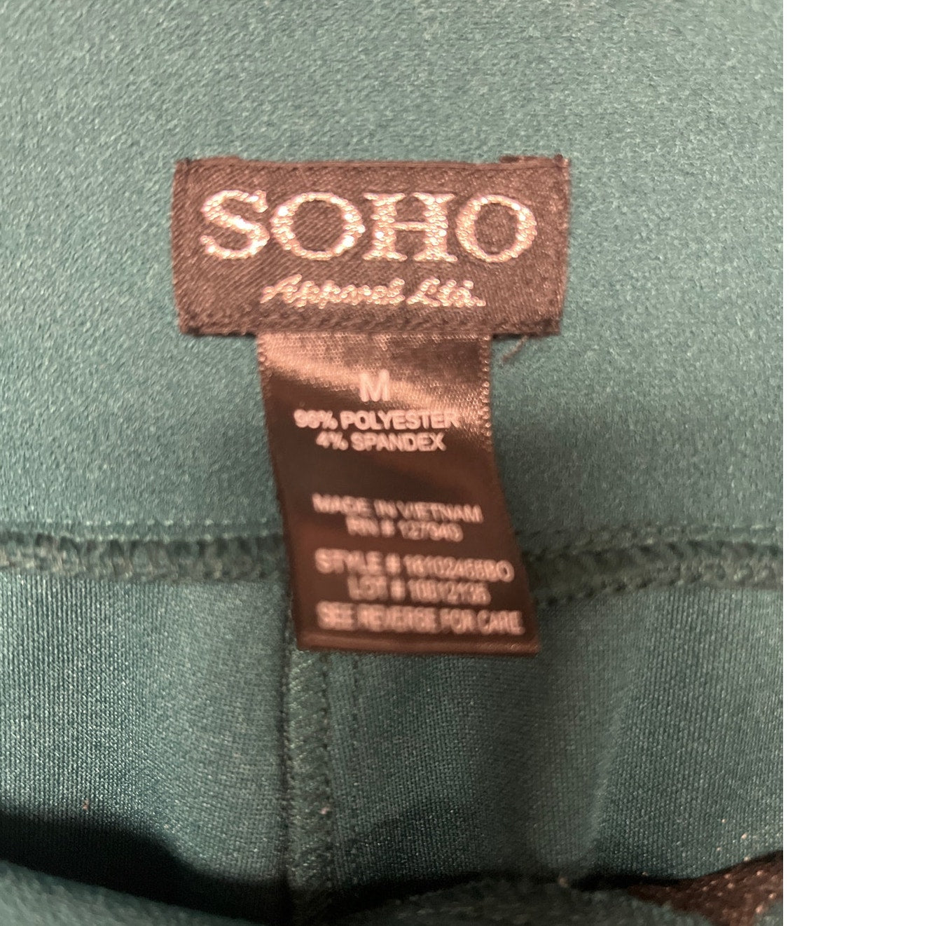 SOHO Apparel Women's Green Wide Leg Dress Pants Size Medium Gold Zipper Pockets