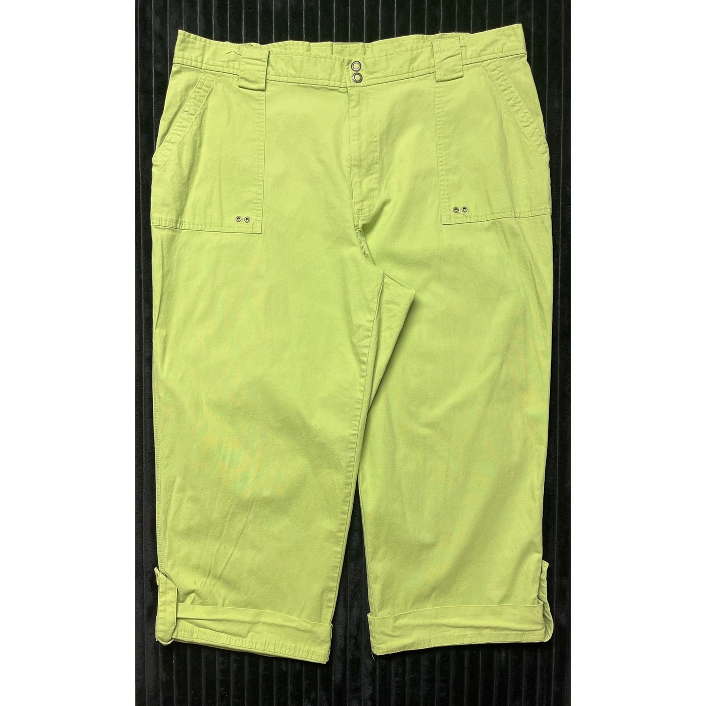 Sag Harbor Sport Women's Wide Leg Cuffed Cropped Pants Bright Green Size 18W