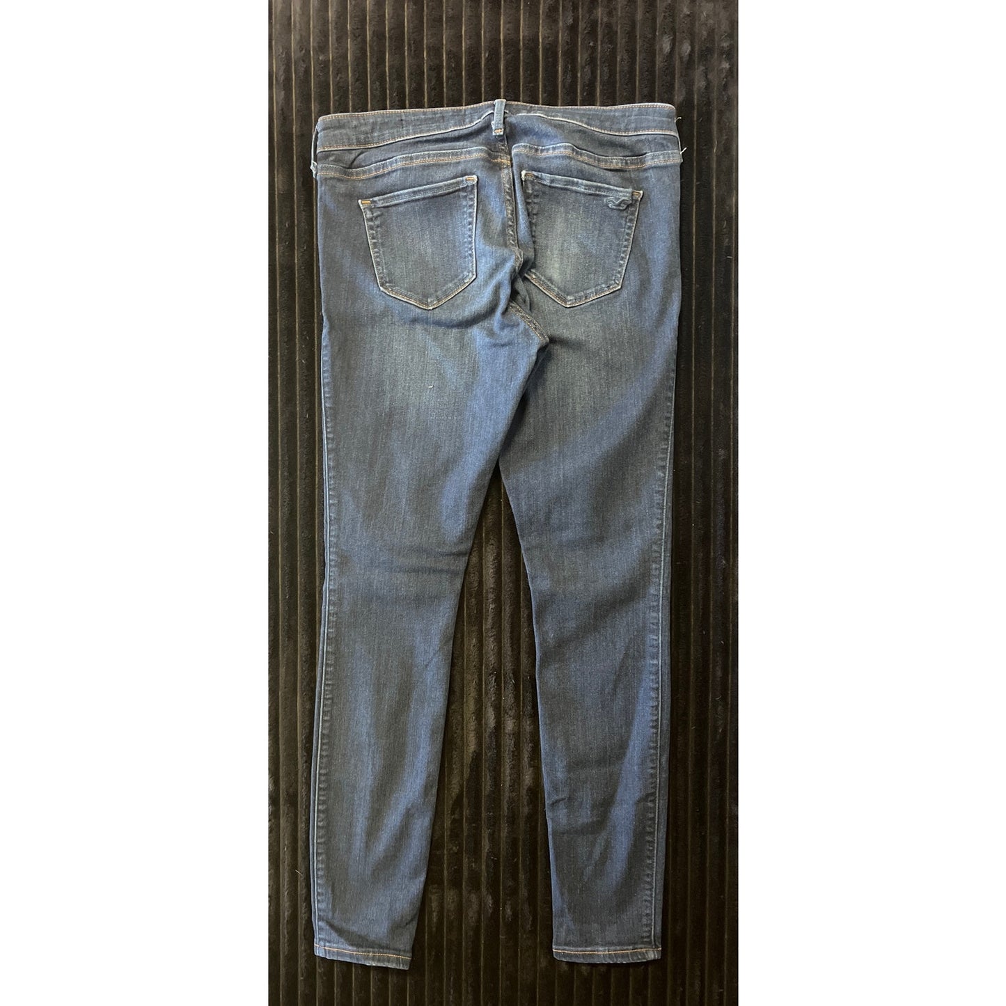 Hollister Women’s Low Rise Jean Leggings Dark Wash Advanced Stretch Size 9R