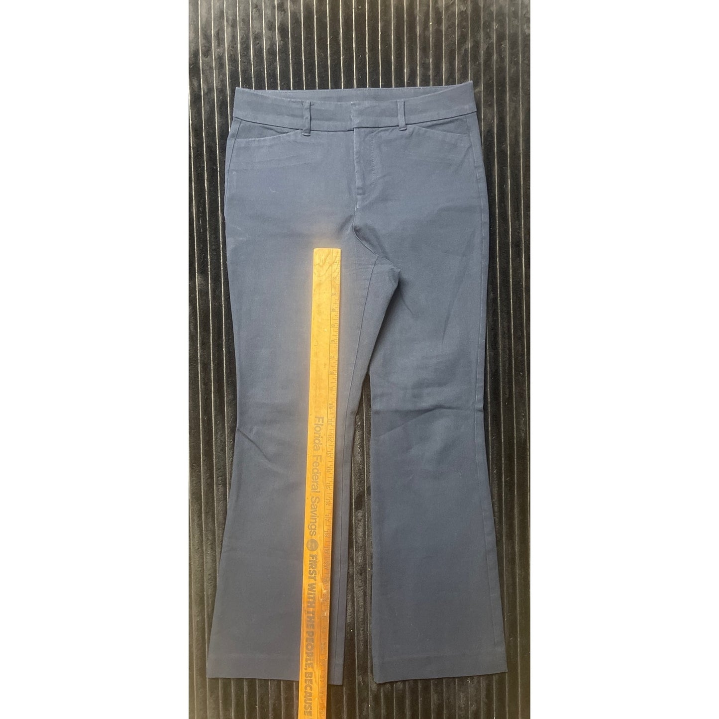 Old Navy Women's High Rise Pixie Pants Sz 6 Navy Blue Secret Smooth Pockets