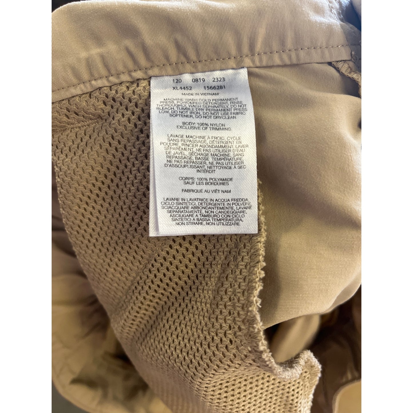 "PFG Columbia Women's Beige Dress Shorts Size L Lightweight & Comfortable"