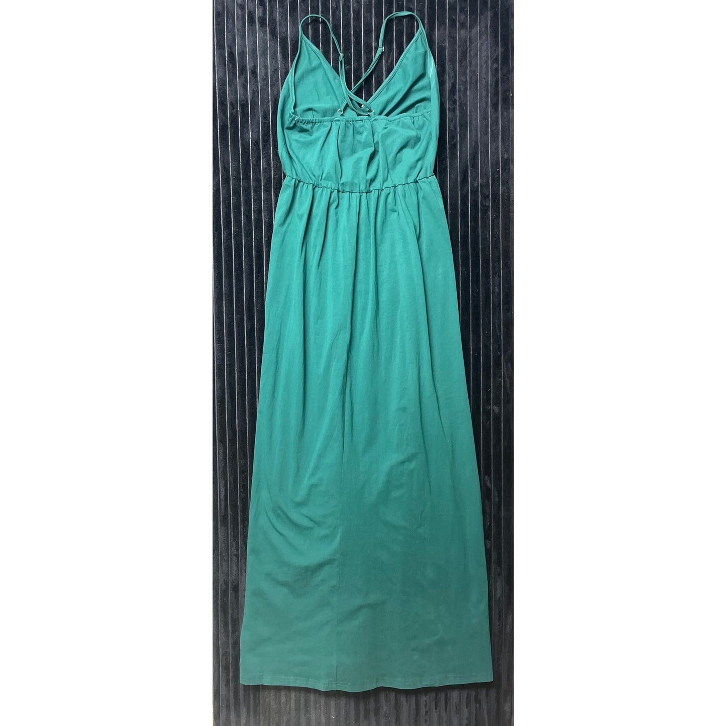 Amazon Women’s Long Green Dress Cross Front & Back Size Medium