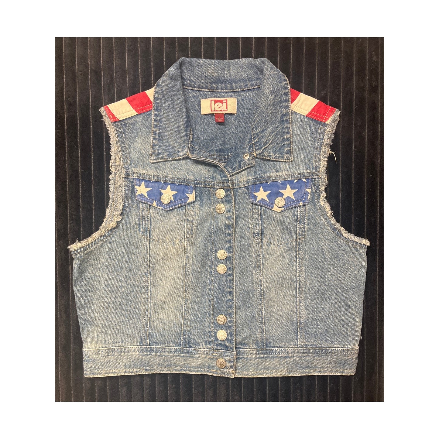 Vtg L.E.I Jean Vest Womens S American Flag
Patriotic USA Sleeveless 90s Y2K
