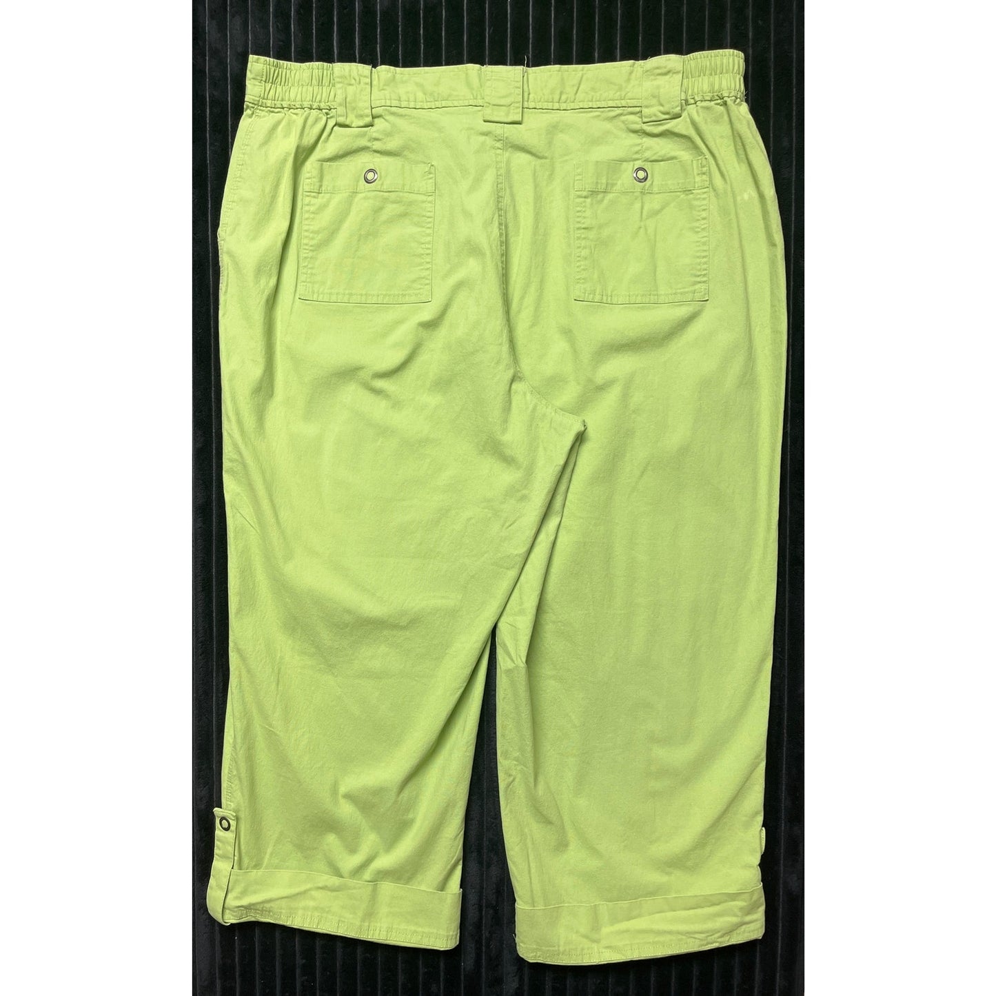 Sag Harbor Sport Women's Wide Leg Cuffed Cropped Pants Bright Green Size 18W