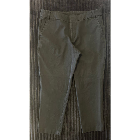 Time and Tru Women’s Black Dress Pants Size 12 Clasp Zipper Closure