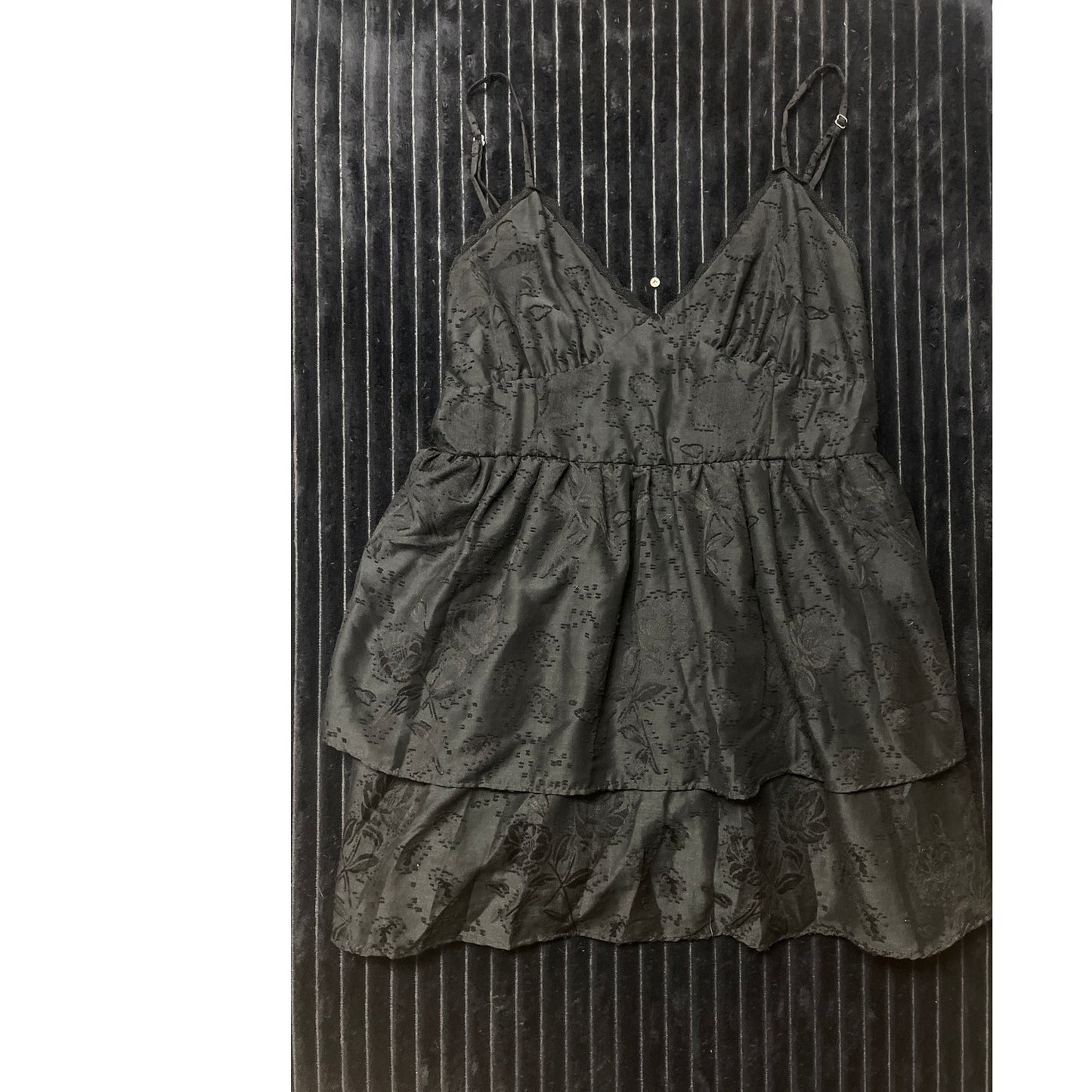Wild Fable Women's Black Layered Ruffle V-Neck Spaghetti Strap Mini Dress L