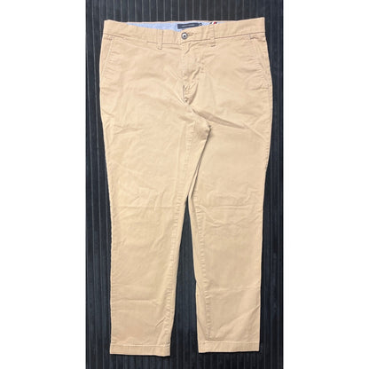 Tommy Hilfiger Men's Chino Style Pants Size 36x30