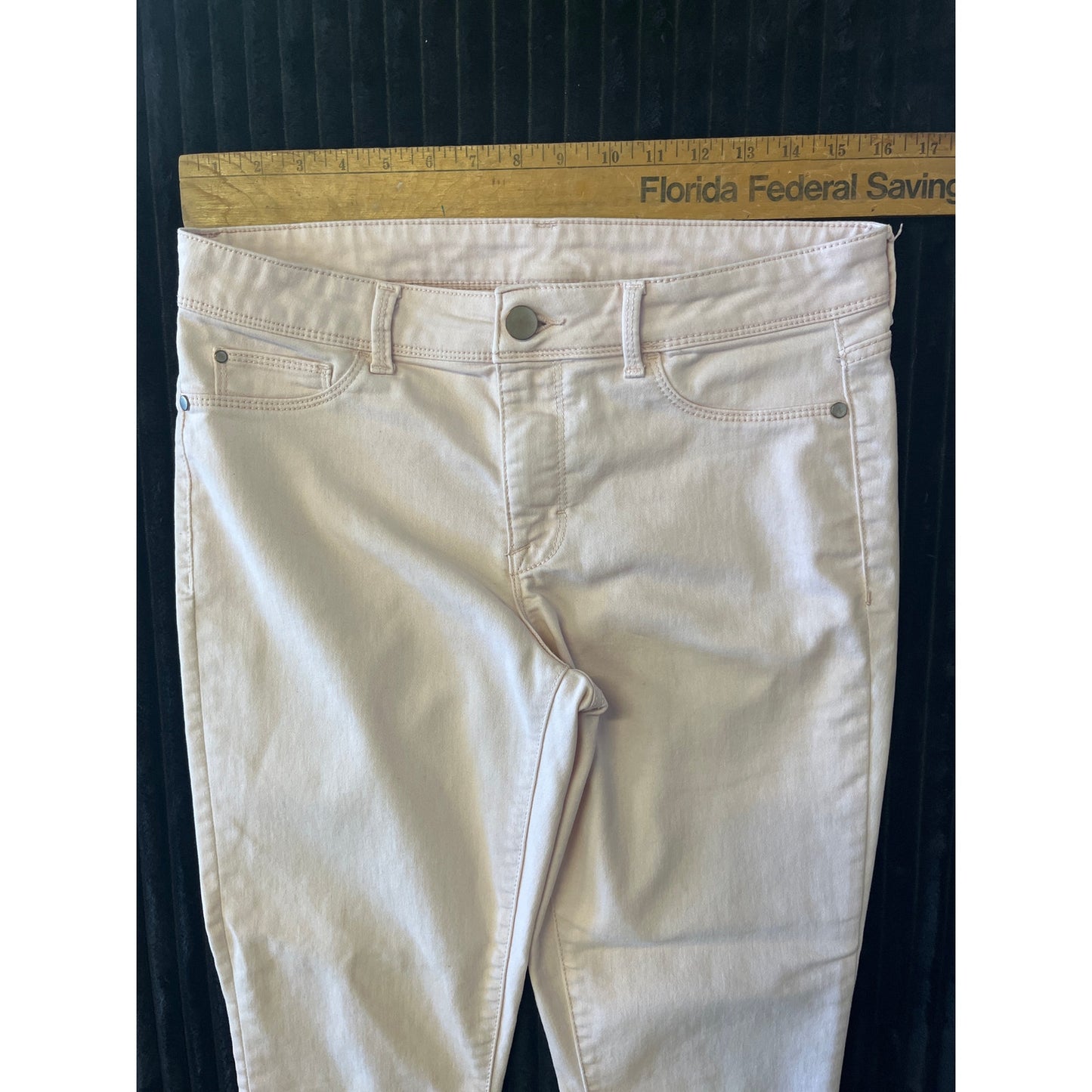 Time and True Women’s Pink Stretchy Jeans Size 8 Slim Fit Casual Comfort