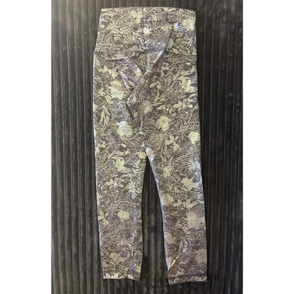 Womens Lululemon Leggings Size 2 Gold and Black Metal Pattern