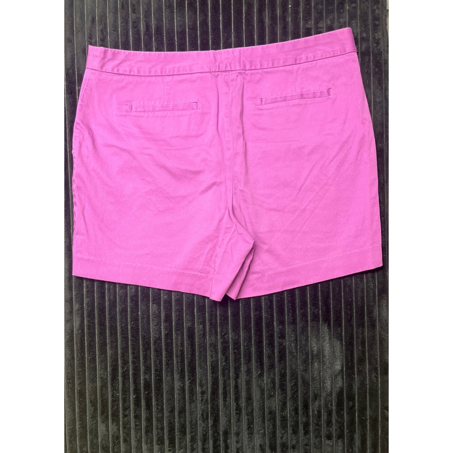 Worthington Women’s Lilac Dress Shorts Size XL Casual Summer