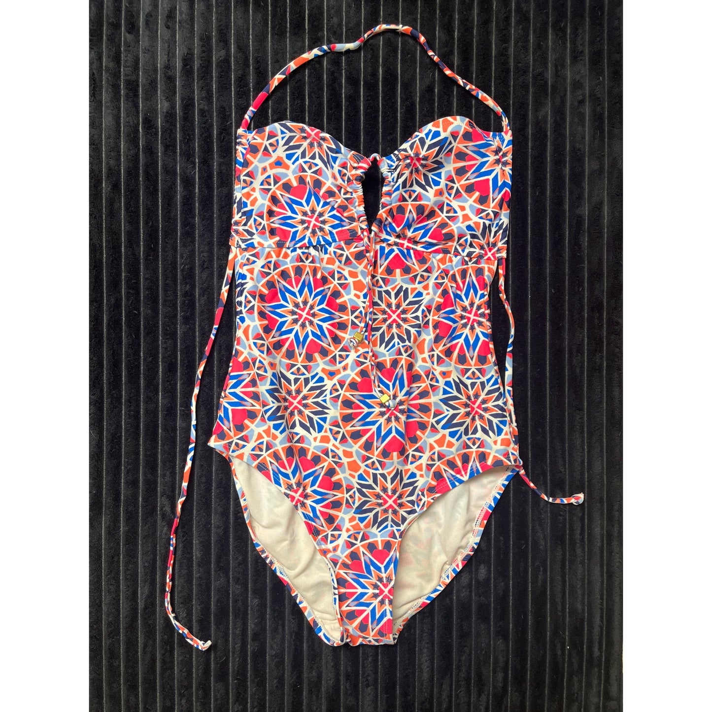 Old Navy Women's One-Piece Swimsuit Multicolor Mandala Print Size Small Beachwear